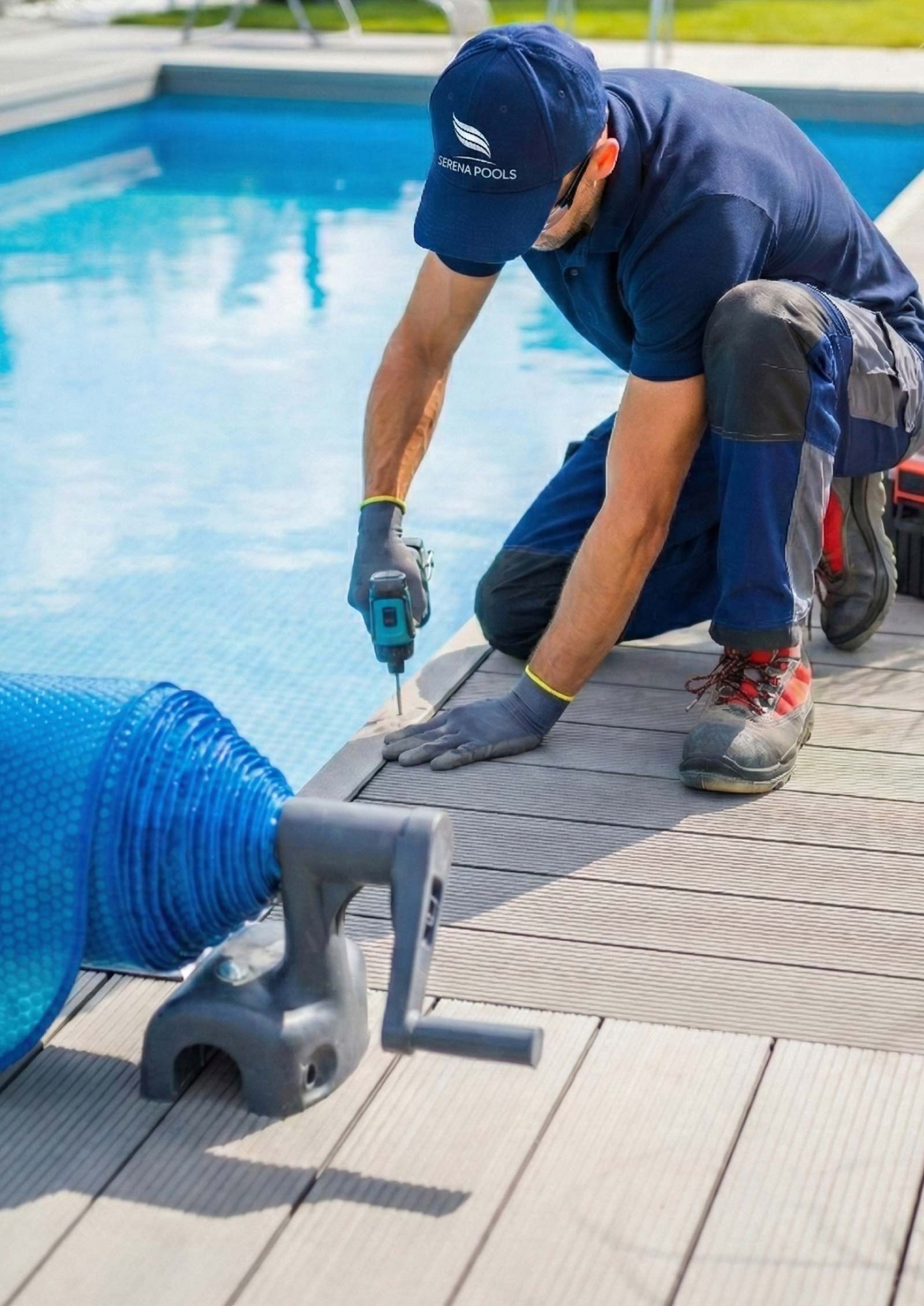 Instalación y montaje profesional de piscinas.
